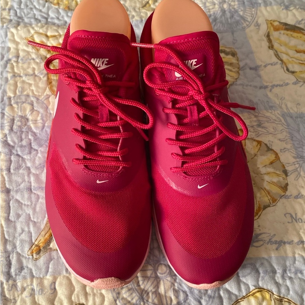 Nike Women's Air Max Thea Red Sneakers